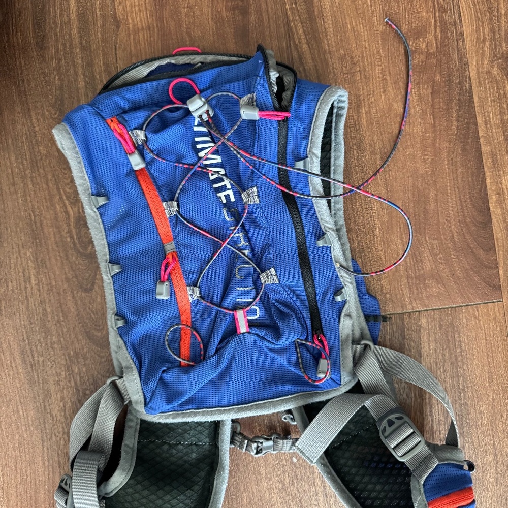 Ultimate Direction, Hydration Vest